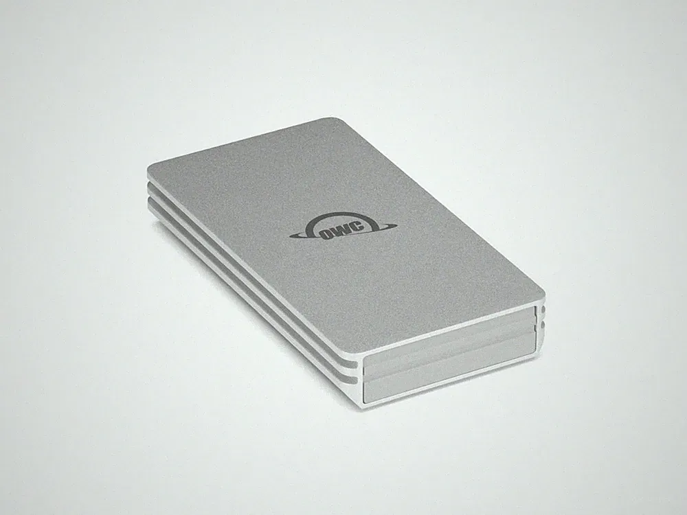 OWC 2TB Envoy Single Ultra Portable Aluminum Bus Powered 10G/s USB-C Thunderbolt