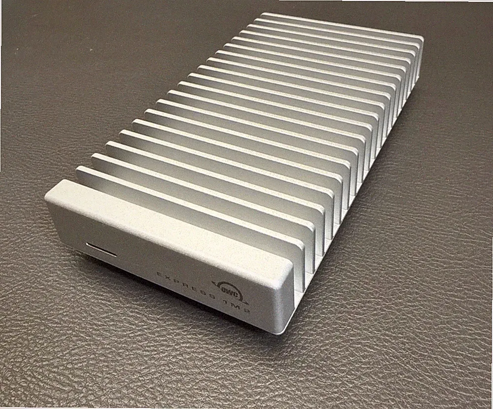 OWC Express 1M2 80Gb/s Thunderbolt 5/ External SSD Enclosure 0tb W/ Desk Mount